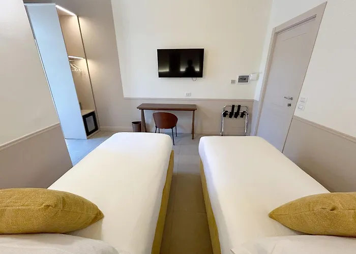 Astom アパート ローマ